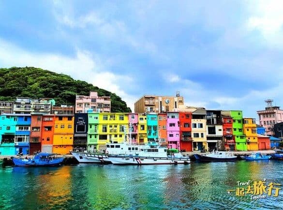 基隆》秘境探險：揭開阿拉寶灣神秘的面紗 1天